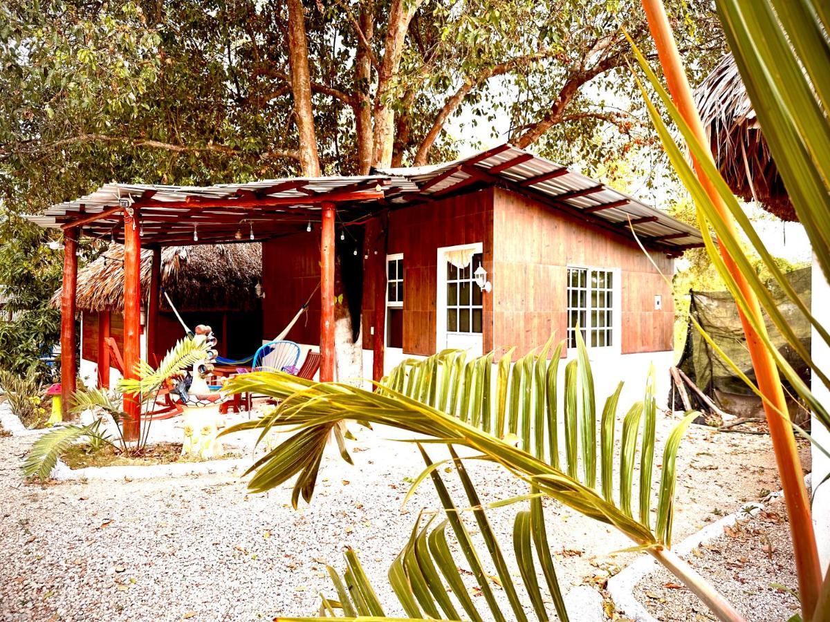 Cabanas Mr Bacalar Exterior photo